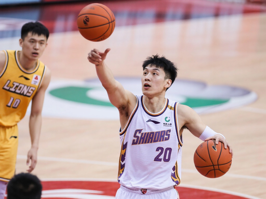 姜伟泽半场高效砍20分,三分命中率惊艳 在篮球比赛中,球员的表现不仅仅代表着个人